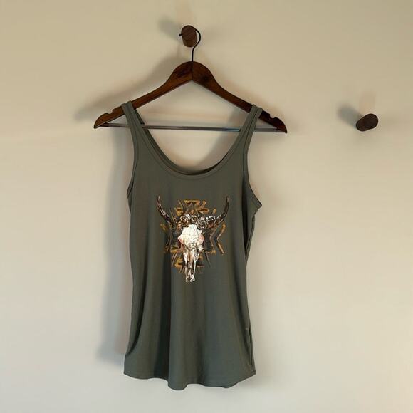 EUC NO BOUNDARIES BOHO ARMY GREEN TANK SIZE MEDIUM - Picture 1 of 4